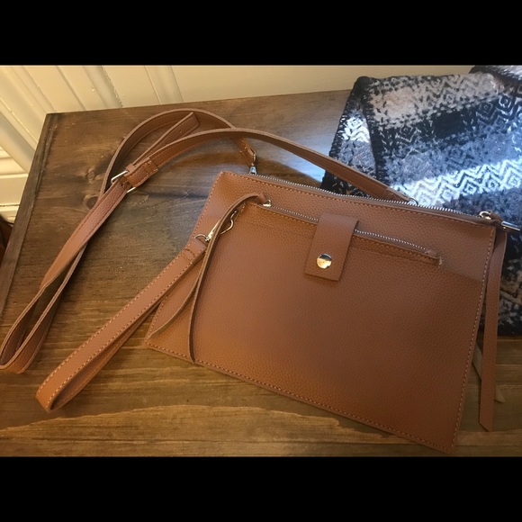 BROWN CROSS BODY BAG - Picture 1 of 5